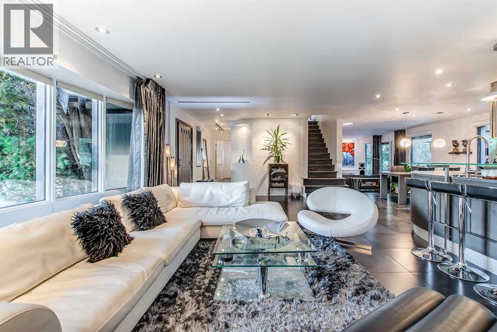 17 Lupine Court SE