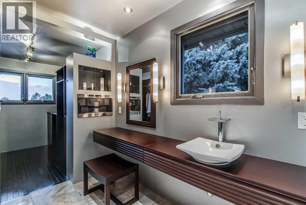 17 Lupine Court SE