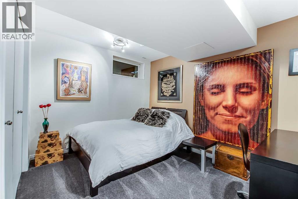 17 Lupine Court SE
