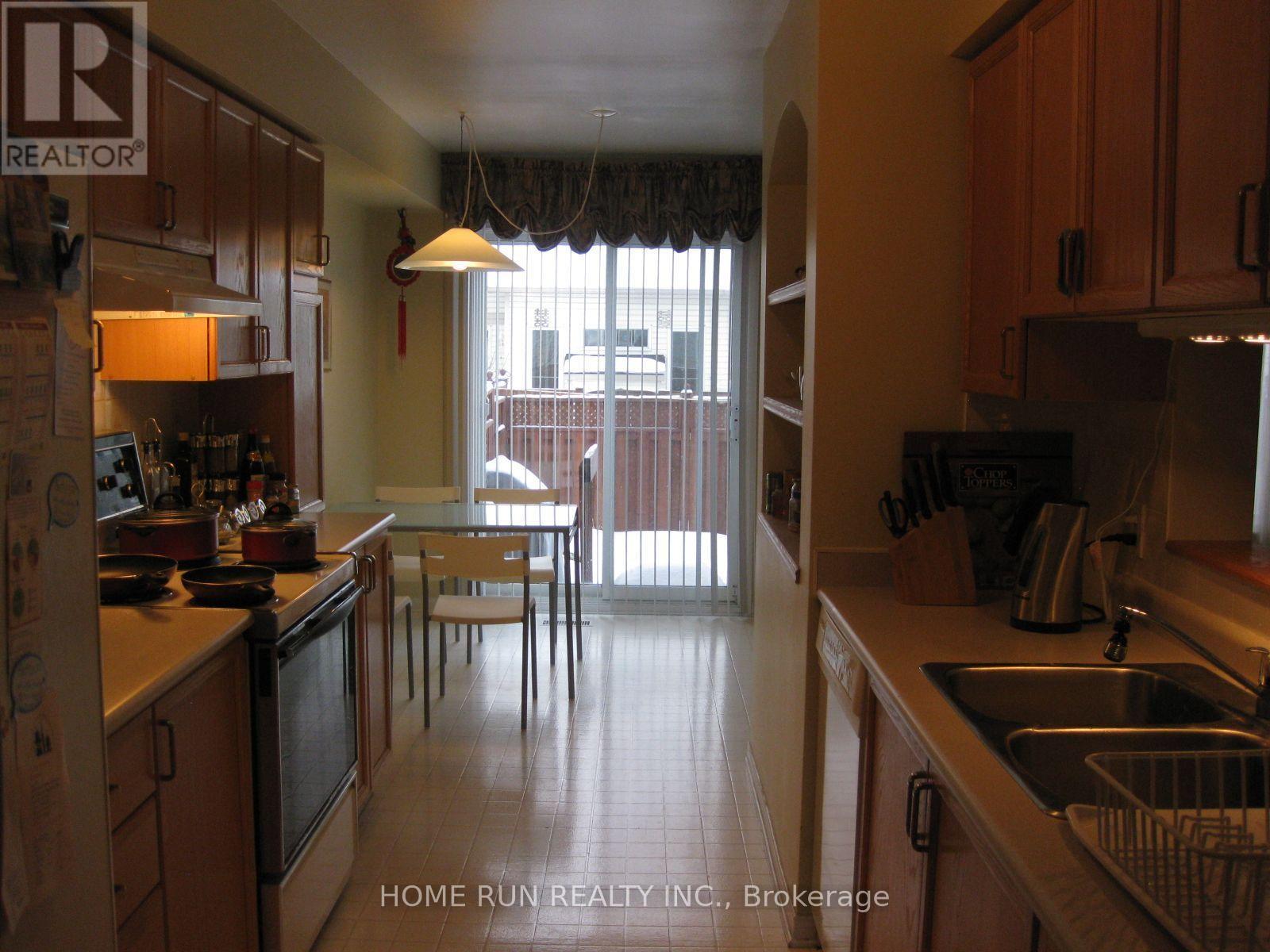 1645 Jobin Crescent, Ottawa, Ontario  K1J 1C4 - Photo 5 - X13842068
