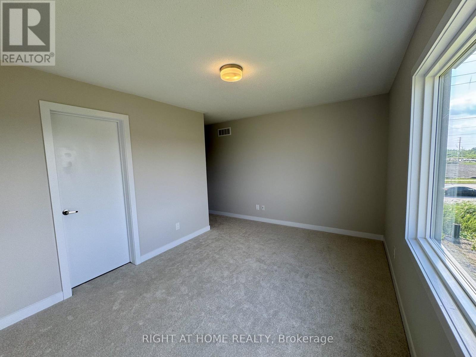 103 Ryan Reynolds Way, Ottawa, Ontario  K4A 5T4 - Photo 11 - X13842072