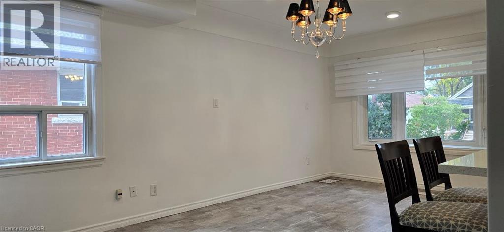 284 Brucedale Avenue E, Hamilton, Ontario  L9A 1P9 - Photo 3 - 40865239