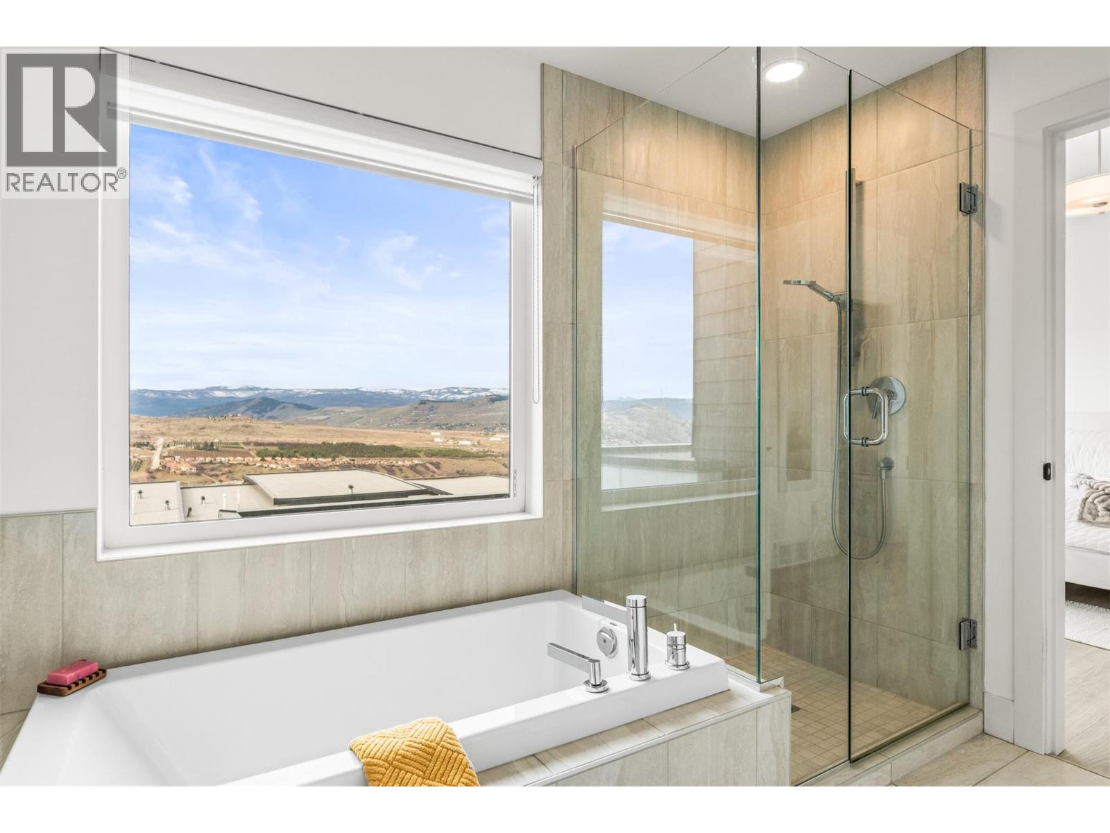1000 Mt Robson Place Unit# 29, Vernon, British Columbia  V1B 4G2 - Photo 38 - 10402290