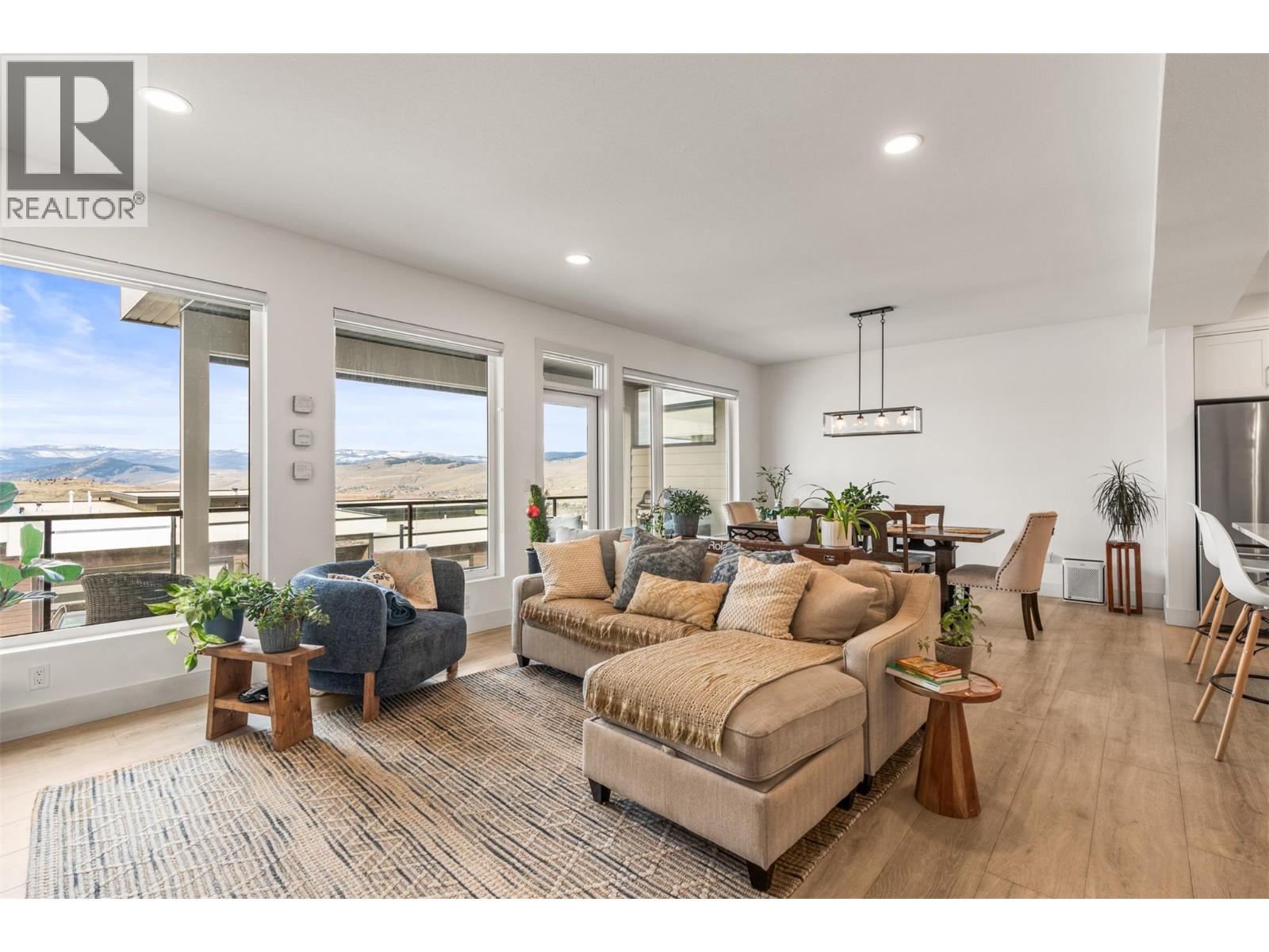 1000 Mt Robson Place Unit# 29, Vernon, British Columbia  V1B 4G2 - Photo 6 - 10402290