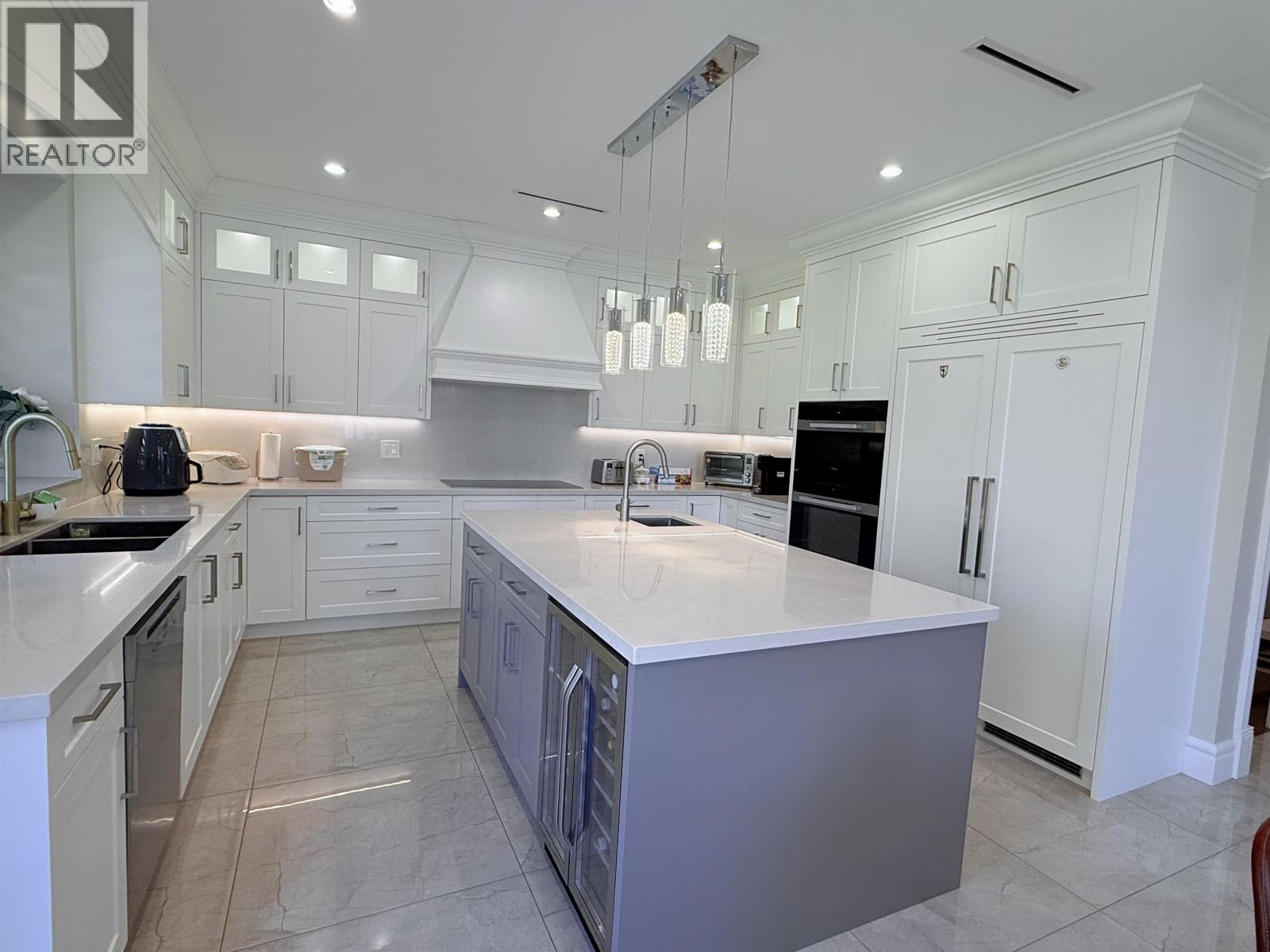 6700 Shawnigan Place, Richmond, British Columbia  V7E 4W9 - Photo 10 - R3170653