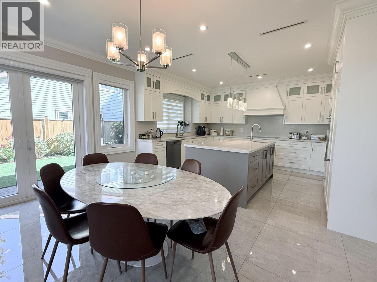6700 Shawnigan Place, Richmond, British Columbia  V7E 4W9 - Photo 8 - R3170653