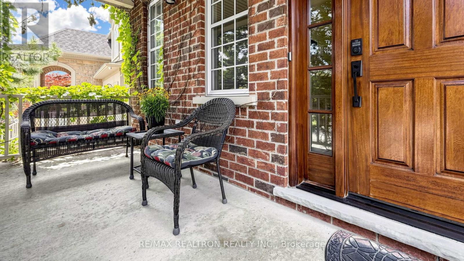 50 Sir Francesco Street, Vaughan, Ontario  L6A 0E8 - Photo 4 - N13767580