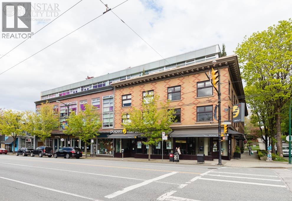 301 1477 W 15TH AVENUE, Vancouver, British Columbia