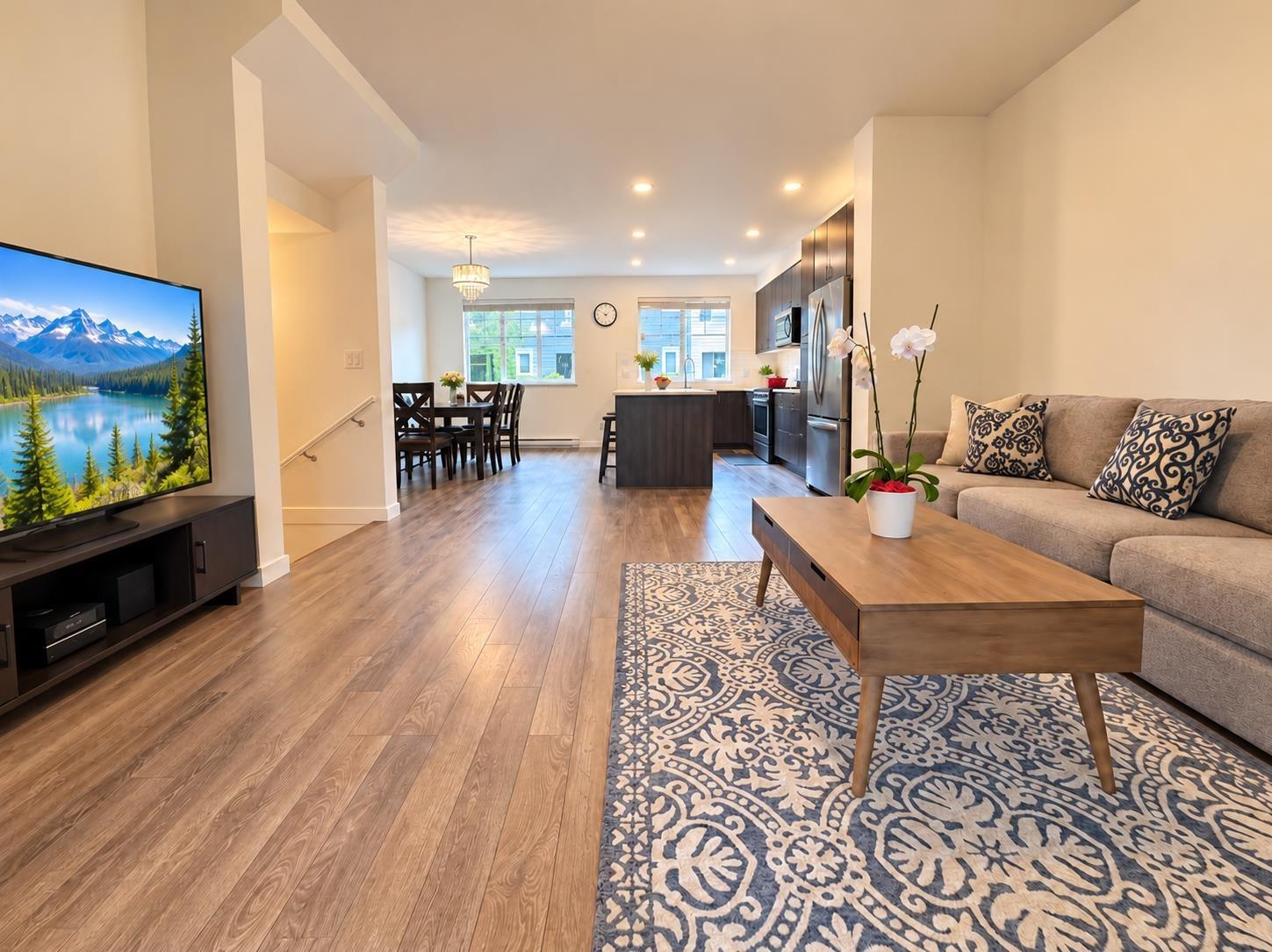 9 127 172 STREET, Surrey, British Columbia