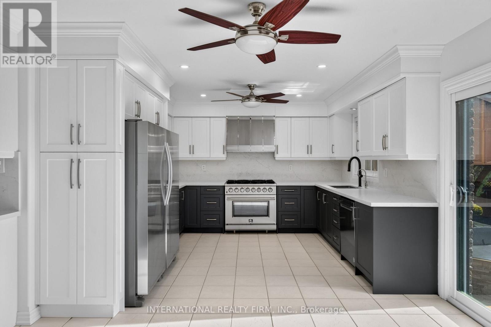 60 Prince William Way W, Barrie (Innis-Shore), Ontario  L4N 0Y9 - Photo 13 - S13842090