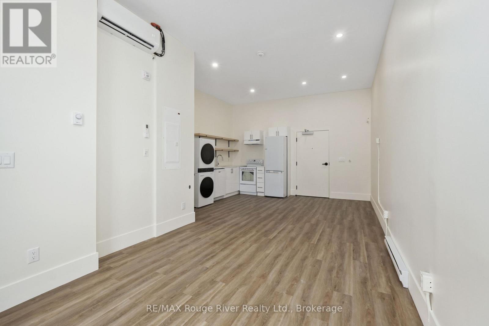 203 - 29a King Street W, Cobourg, Ontario  K9A 2M1 - Photo 6 - X13839772