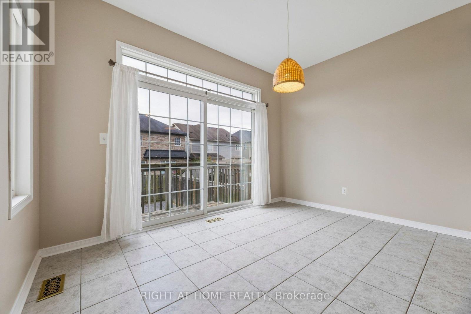 150 Jennings Drive, Clarington (Bowmanville), Ontario  L1C 0B8 - Photo 16 - E13839922