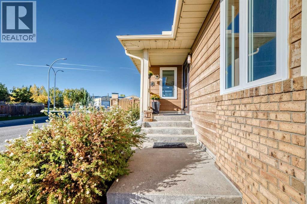 200 Downey Place