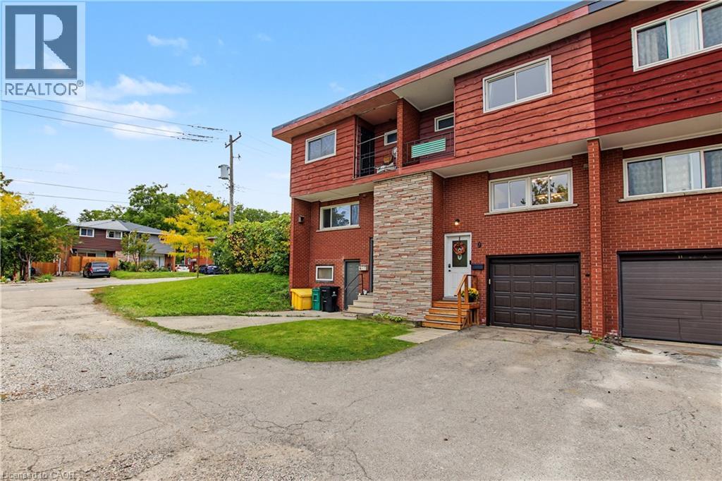 9 Greenbrook Drive, Kitchener, Ontario  N2M 4J5 - Photo 3 - 40867284