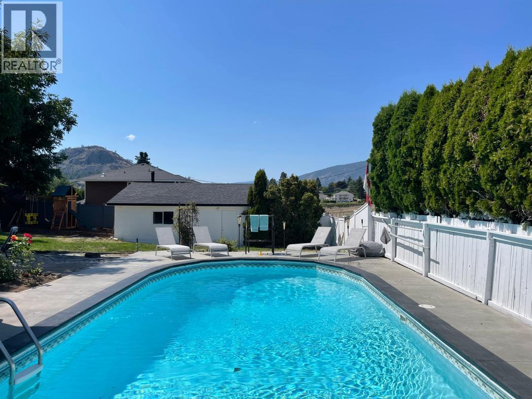 2618 Thacker Drive, West Kelowna, British Columbia  V1Z 1W3 - Photo 66 - 10401393