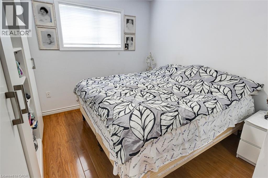 61 East 34th Street, Hamilton, Ontario  L8V 3W4 - Photo 15 - 40850801