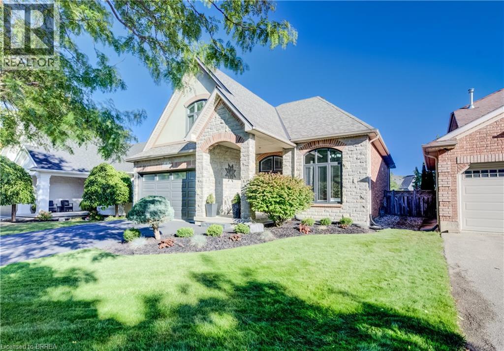 4 LAWREN S HARRIS Drive, Brantford, Ontario