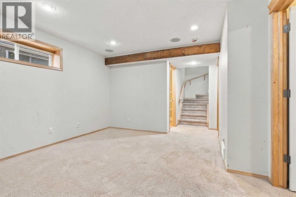 209 Tuscany Ravine Road NW, Calgary, Alberta  T3L 2W9 - Photo 27 - A2348835