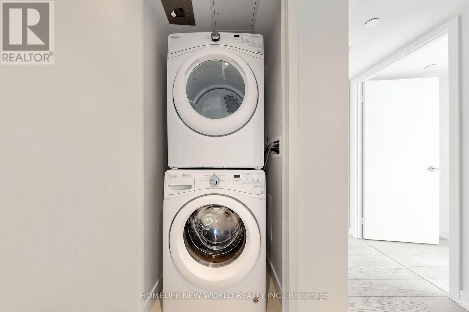 Th15 - 113 Mcmahon Drive, Toronto, Ontario  M2K 0E3 - Photo 33 - C13842116