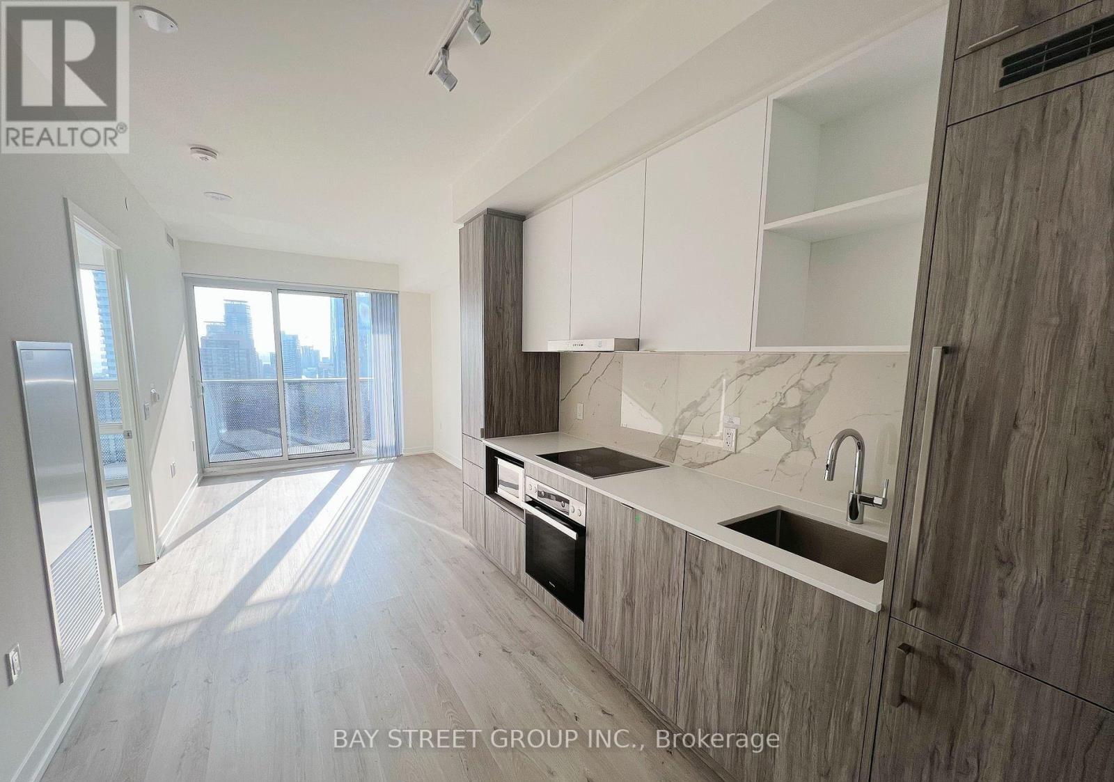 6110 - 138 Downes Street, Toronto, Ontario  M5E 0E4 - Photo 6 - C13842162