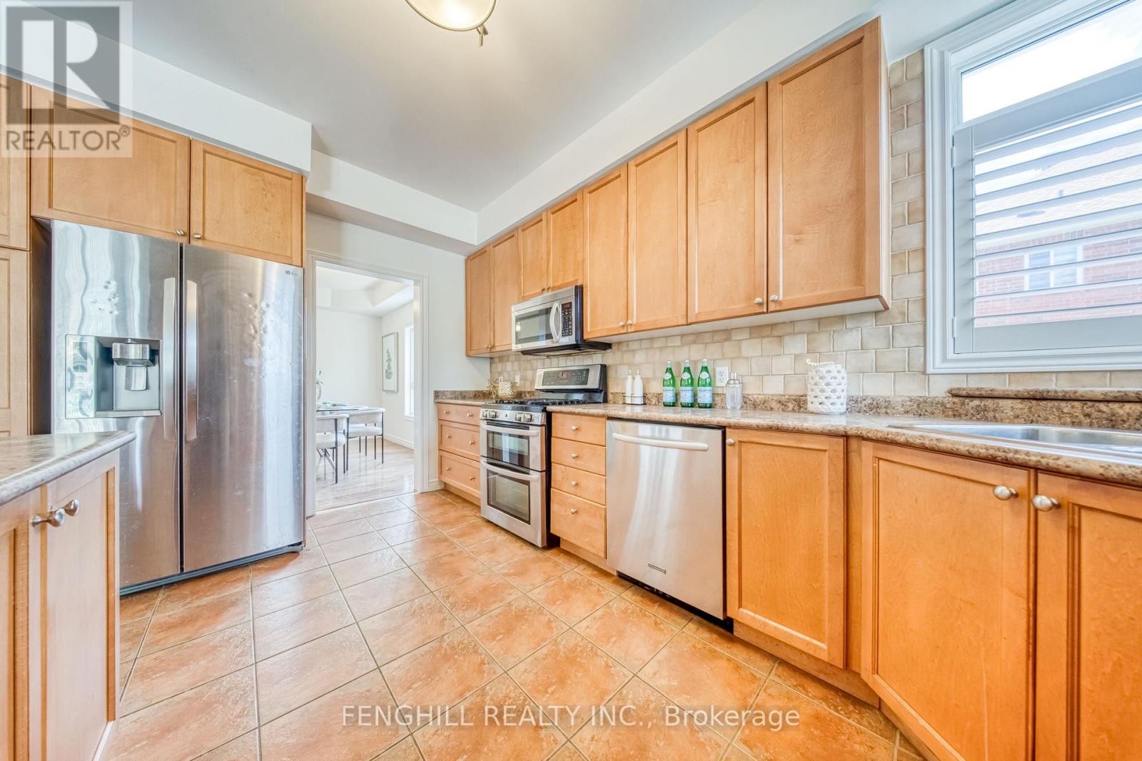 842 Greenleaf Circle, Oshawa, Ontario  L1K 2W7 - Photo 16 - E13842132
