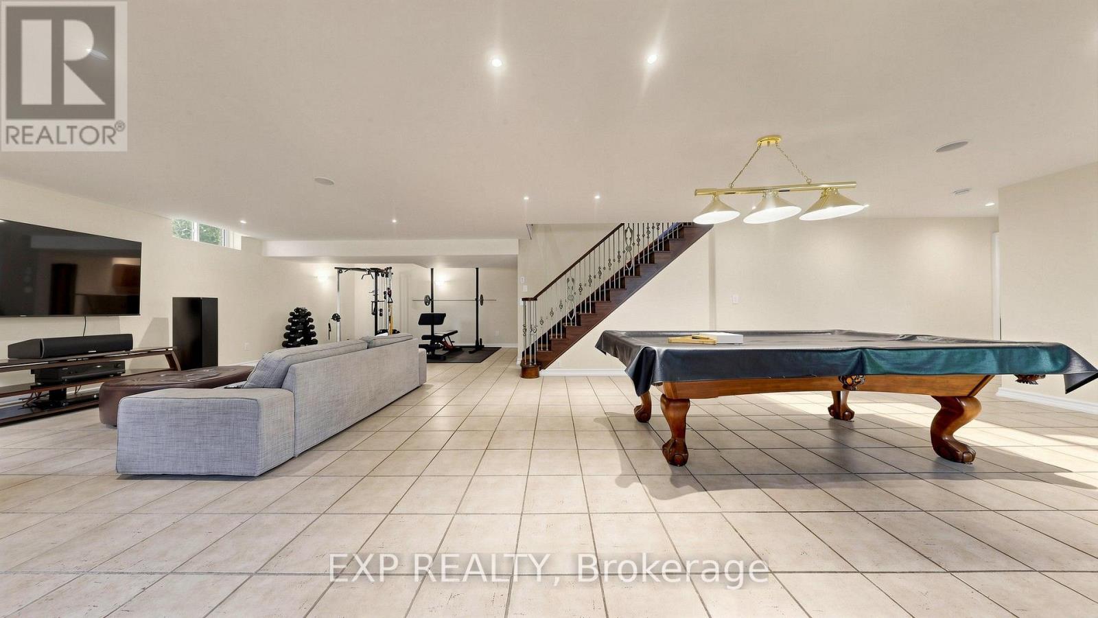 36 Maplehyrn Avenue, East Gwillimbury, Ontario  L0G 1V0 - Photo 30 - N13842164