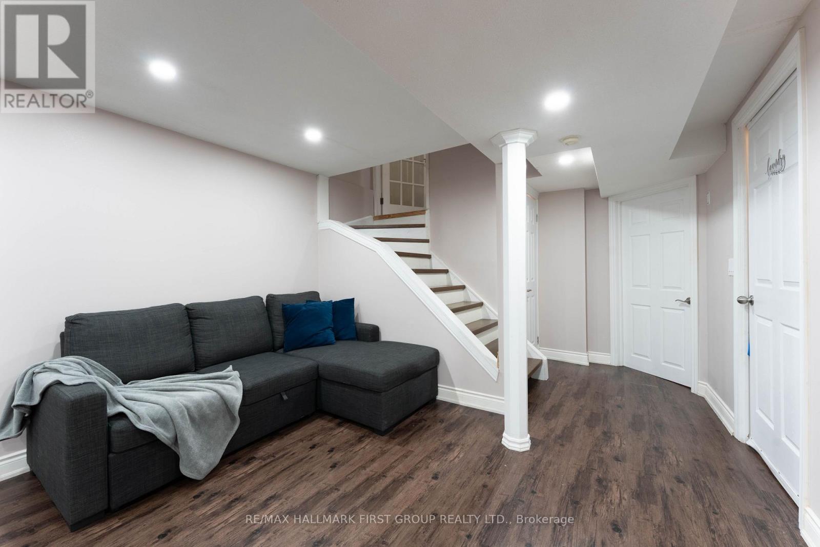 7686 Black Walnut Trail, Mississauga, Ontario  L5N 8A6 - Photo 13 - W13842114