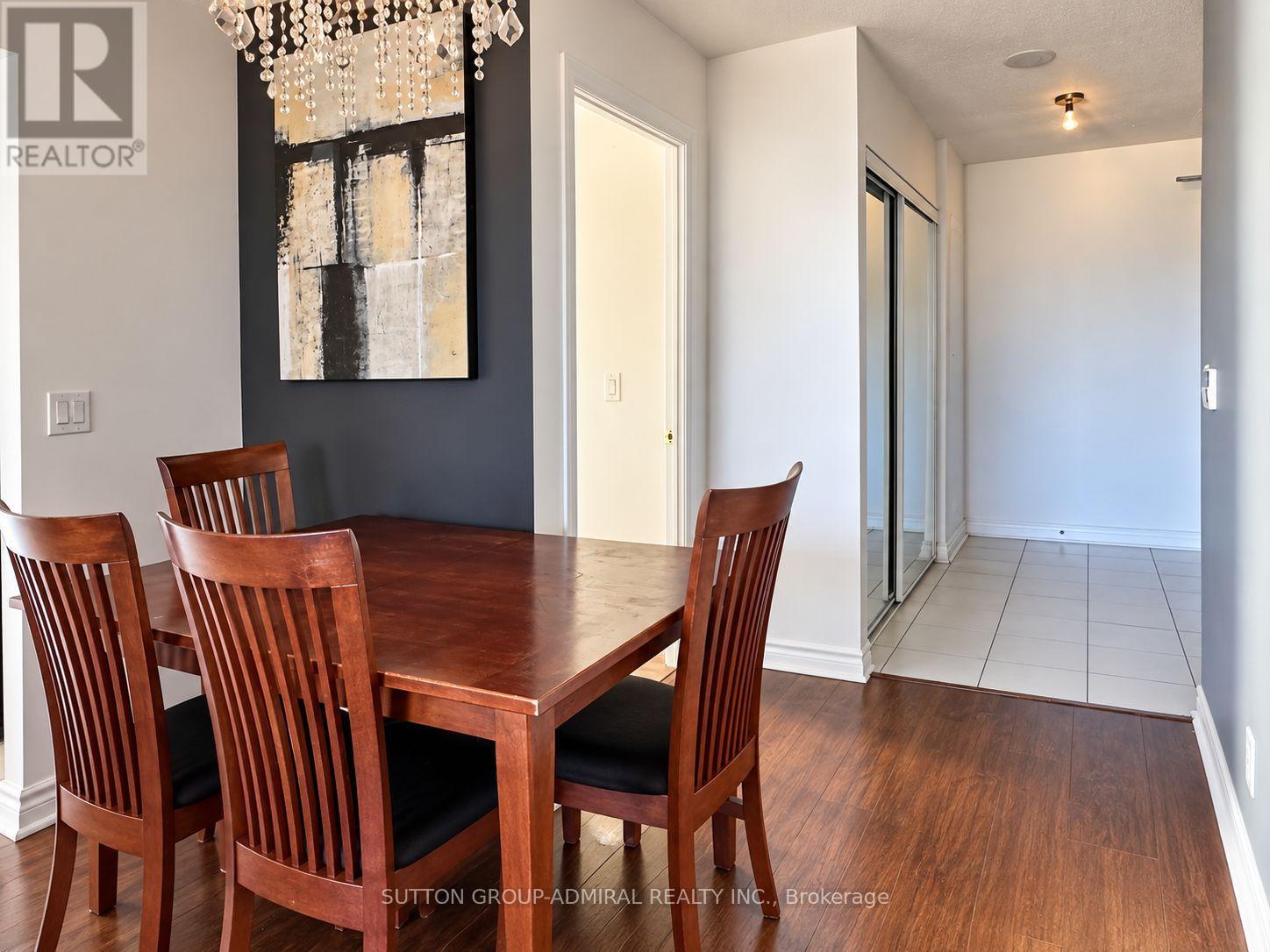 1007 - 5 Michael Power Place, Toronto, Ontario  M9A 0A3 - Photo 10 - W13842124