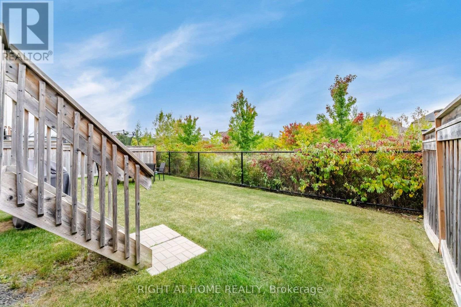 1444 Connaught Terrace, Milton, Ontario  L9E 0B2 - Photo 46 - W13842130