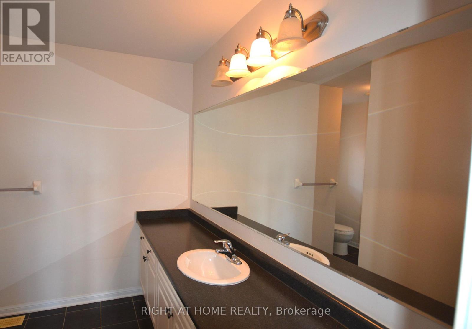 531 Mockridge Trail, Milton, Ontario  L9T 7V2 - Photo 20 - W13842138