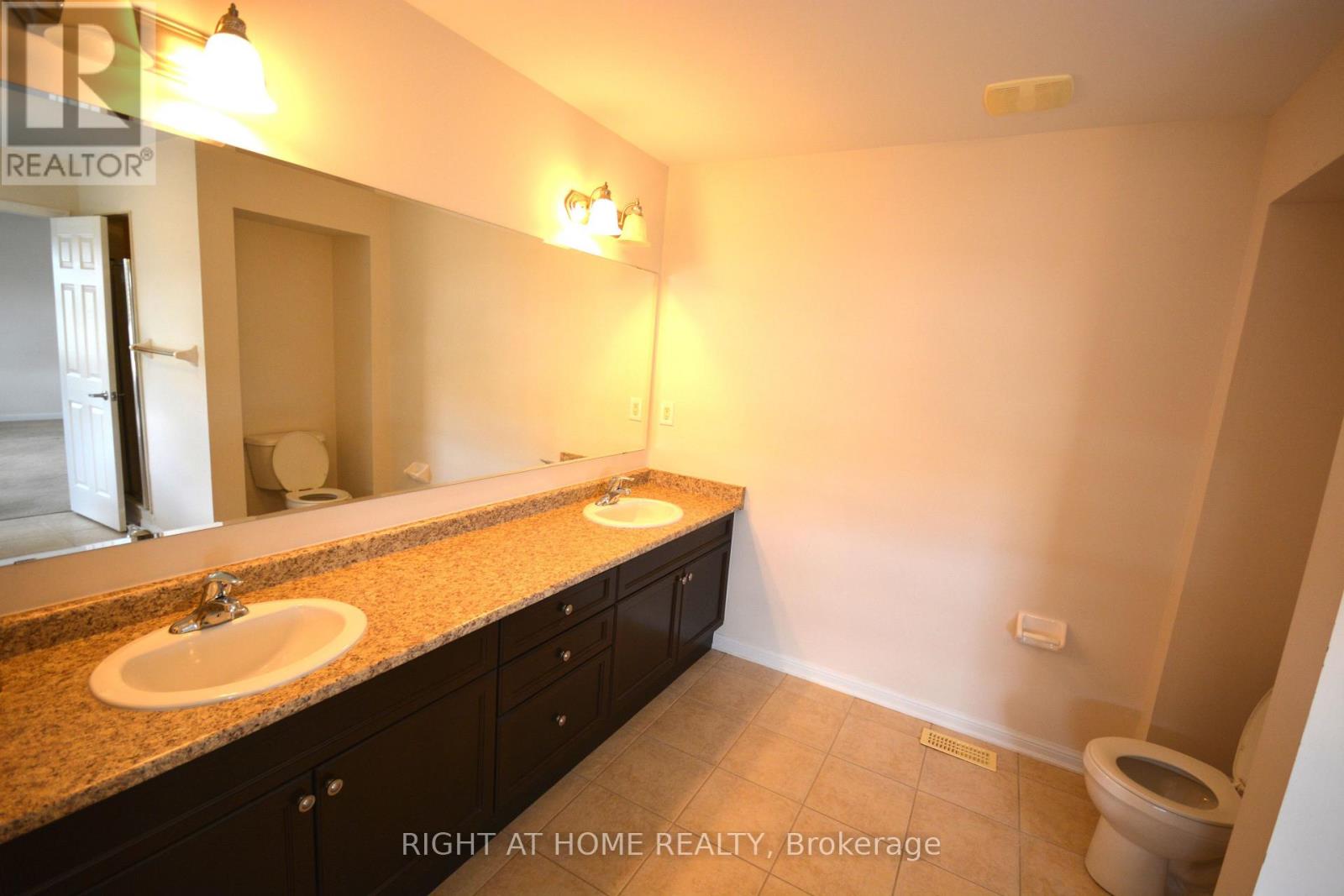 531 Mockridge Trail, Milton, Ontario  L9T 7V2 - Photo 25 - W13842138