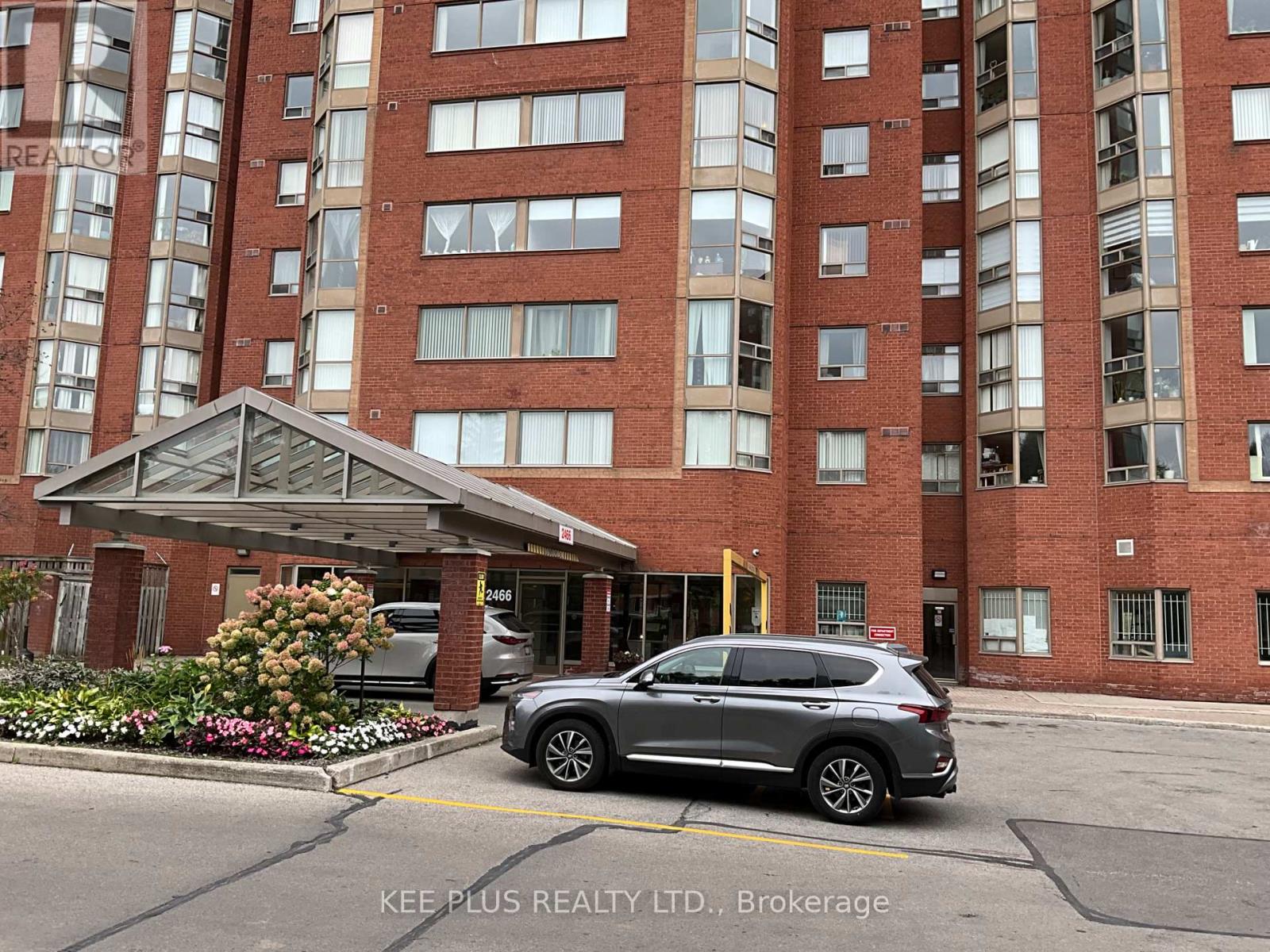 819 - 2466 EGLINTON AVENUE E, Toronto, Ontario