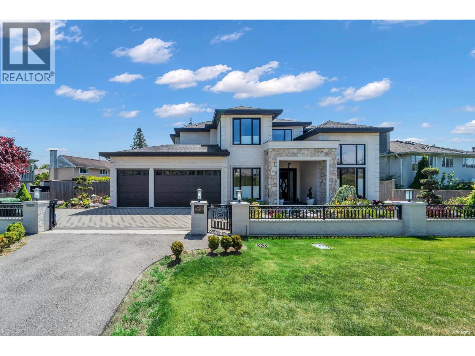 8580 Camden Crescent, Richmond, British Columbia  V7C 3G4 - Photo 2 - R3122889