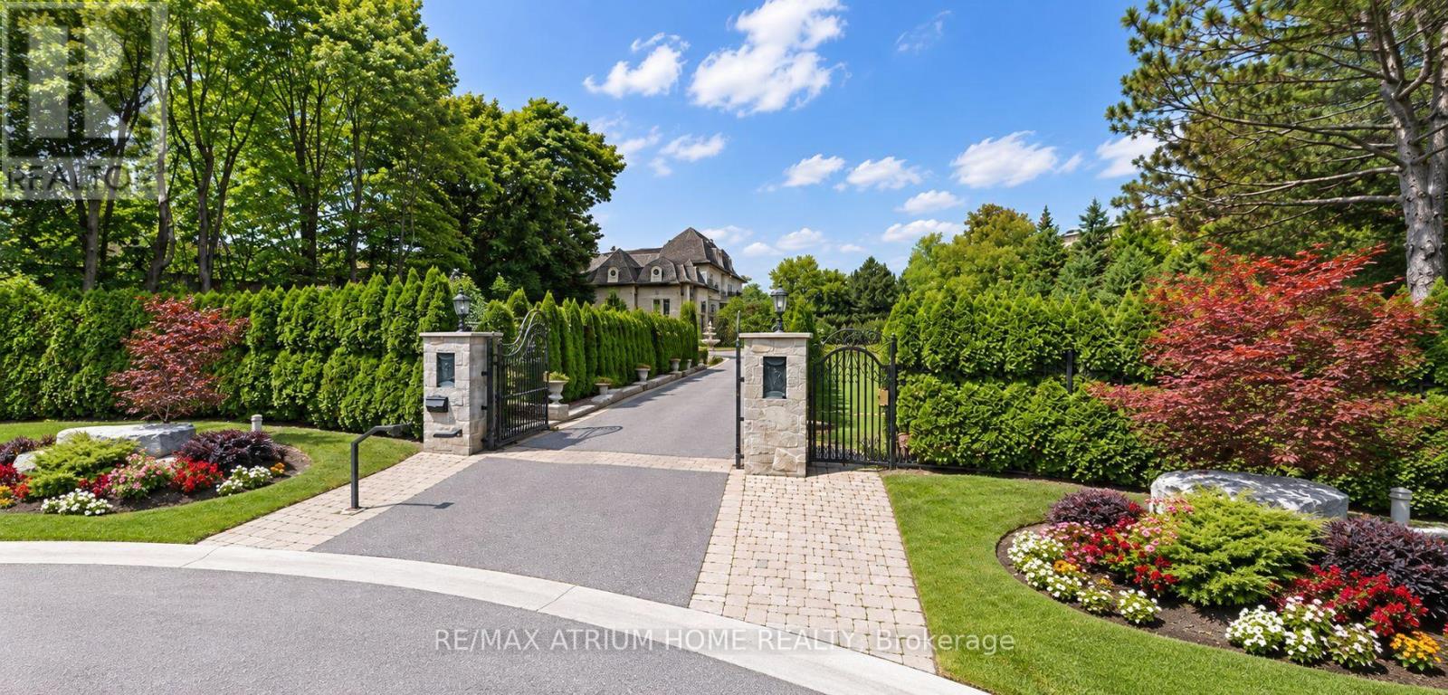 9 Legacy Court, Toronto, Ontario  M2L 2Y7 - Photo 28 - C13842172