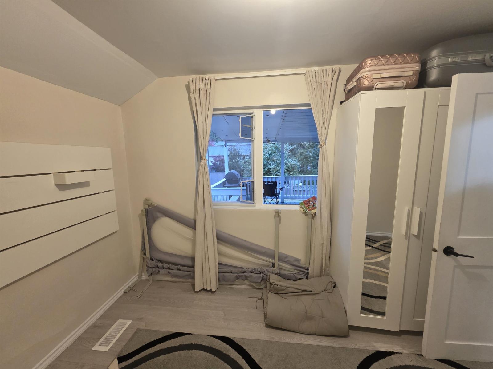 7697 Cedar Street, Mission, British Columbia  V2V 3M6 - Photo 15 - R3170492