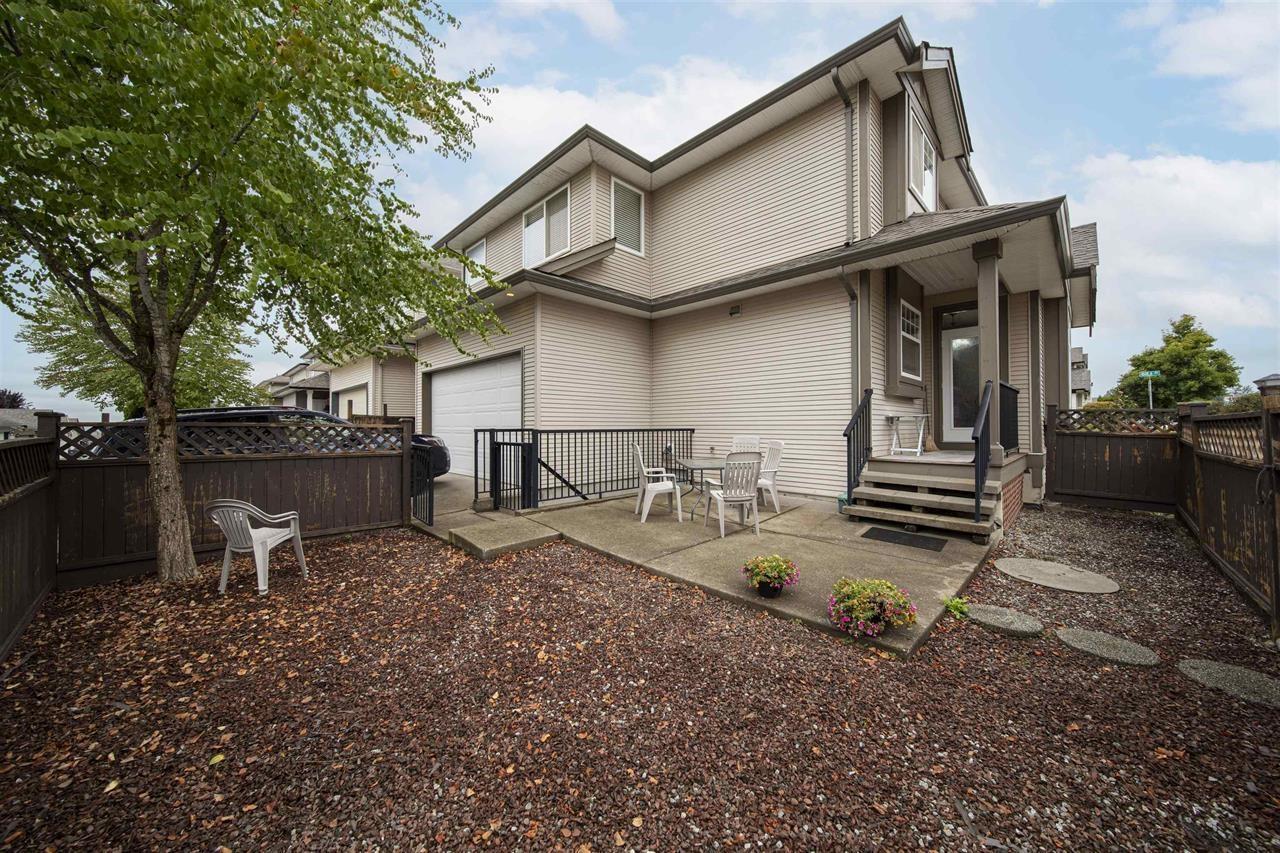 19096 68a Avenue, Surrey, British Columbia  V4N 5P4 - Photo 3 - R3170547