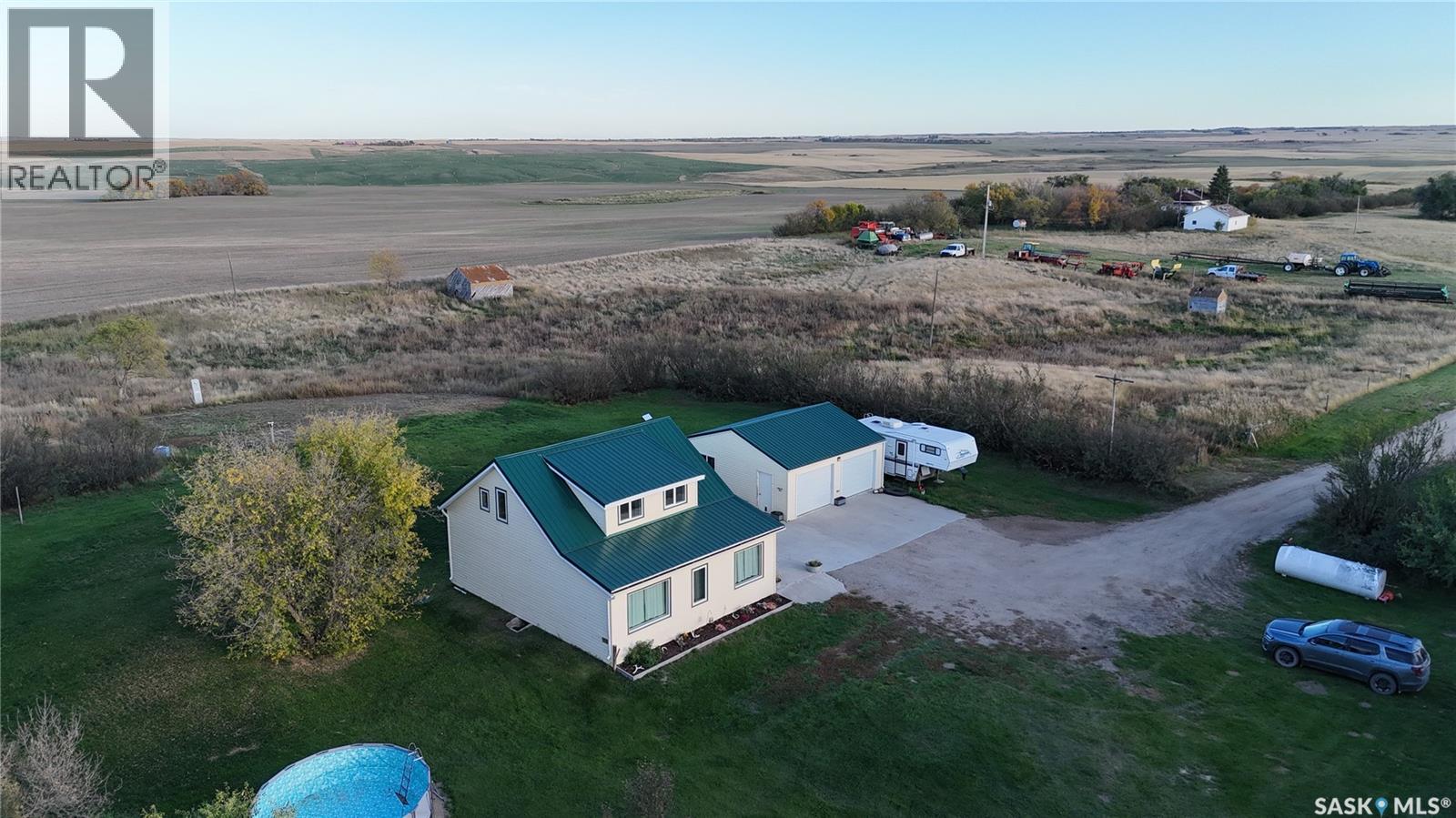 West Macrorie Farm, Fertile Valley Rm No. 285, Saskatchewan