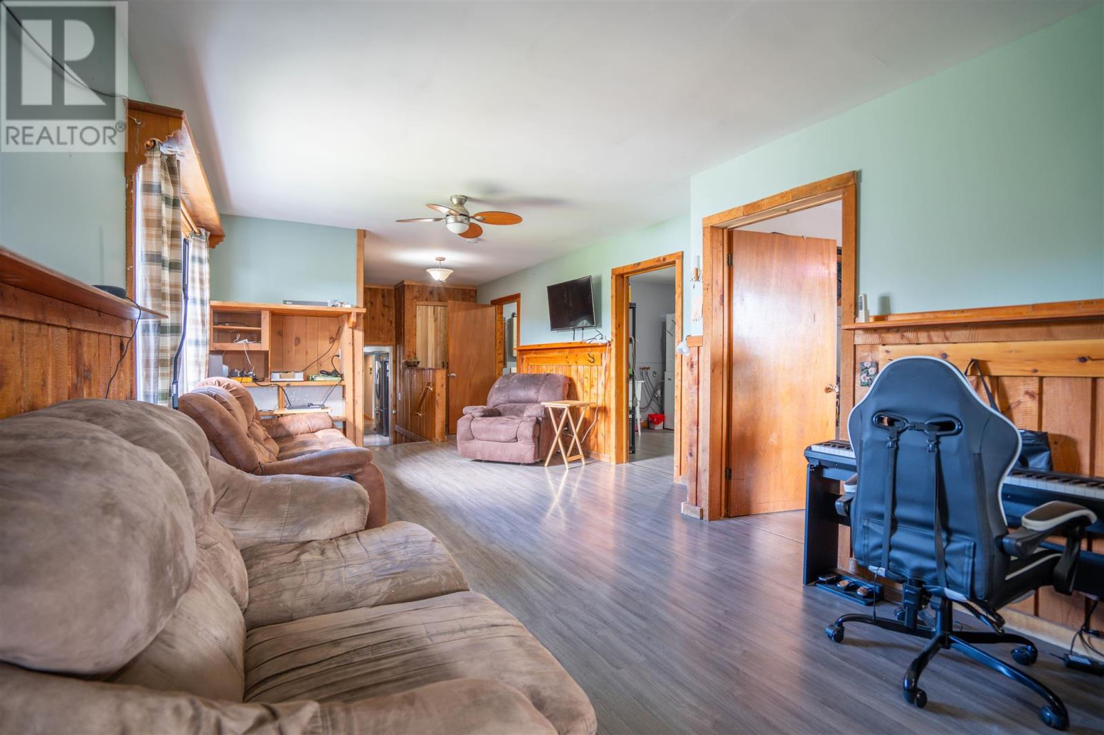 833 Highway 552 E, Goulais River, Ontario  P0S 1E0 - Photo 14 - SM261818