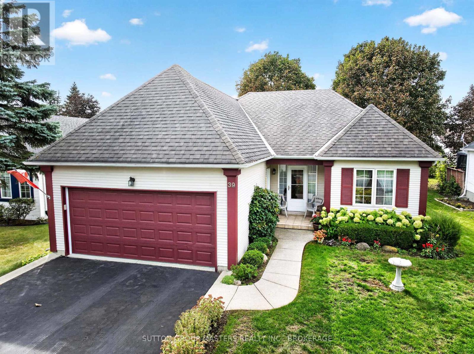 39 ABBEY DAWN DRIVE, Loyalist, Ontario