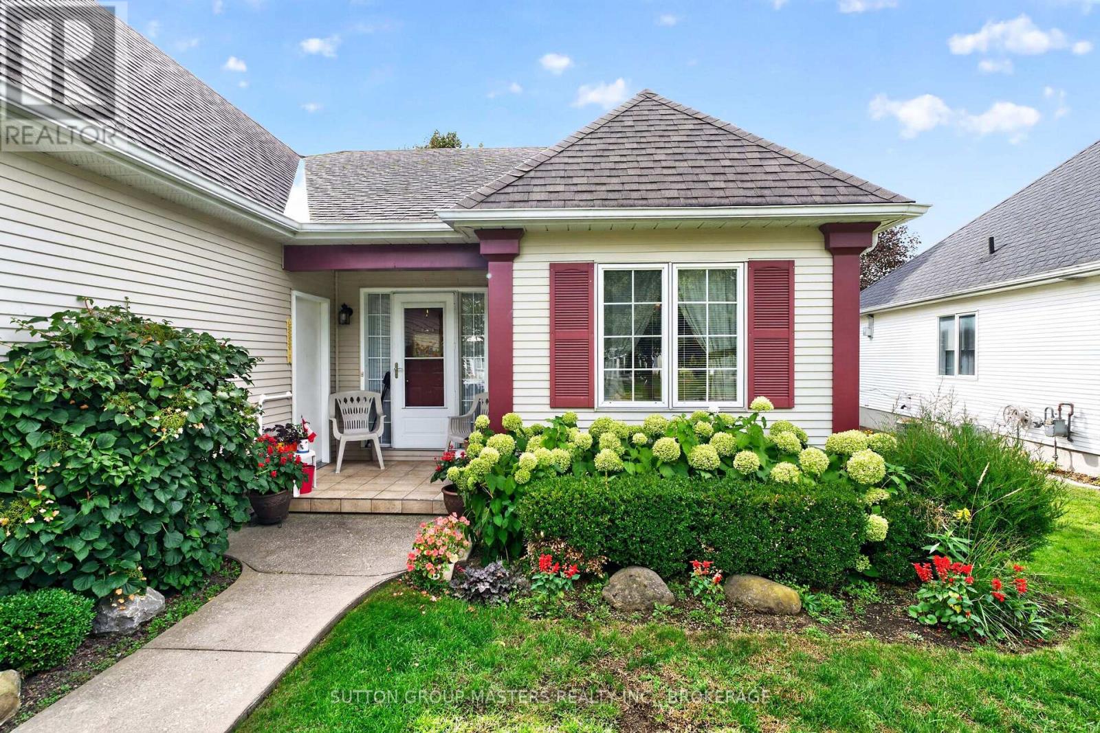 39 Abbey Dawn Drive, Loyalist, Ontario  K0H 1G0 - Photo 36 - X13842270
