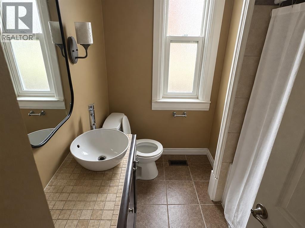 169 Christina Street South, Sarnia, Ontario  N7T 2M9 - Photo 5 - 26023838
