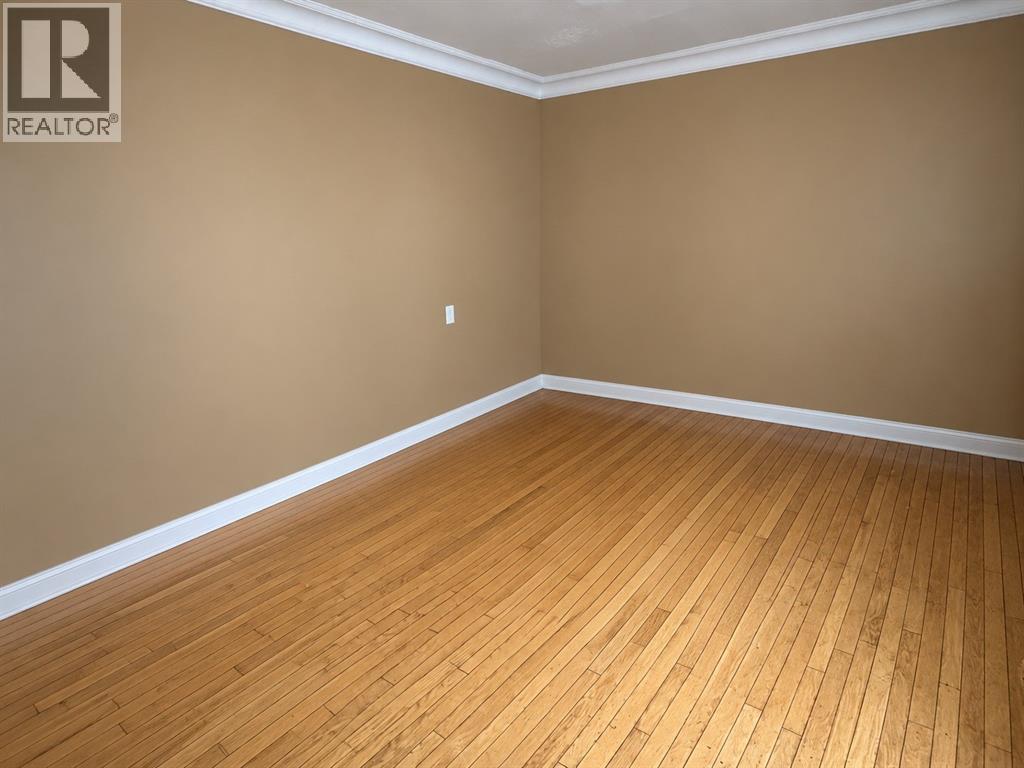 169 Christina Street South, Sarnia, Ontario  N7T 2M9 - Photo 7 - 26023838