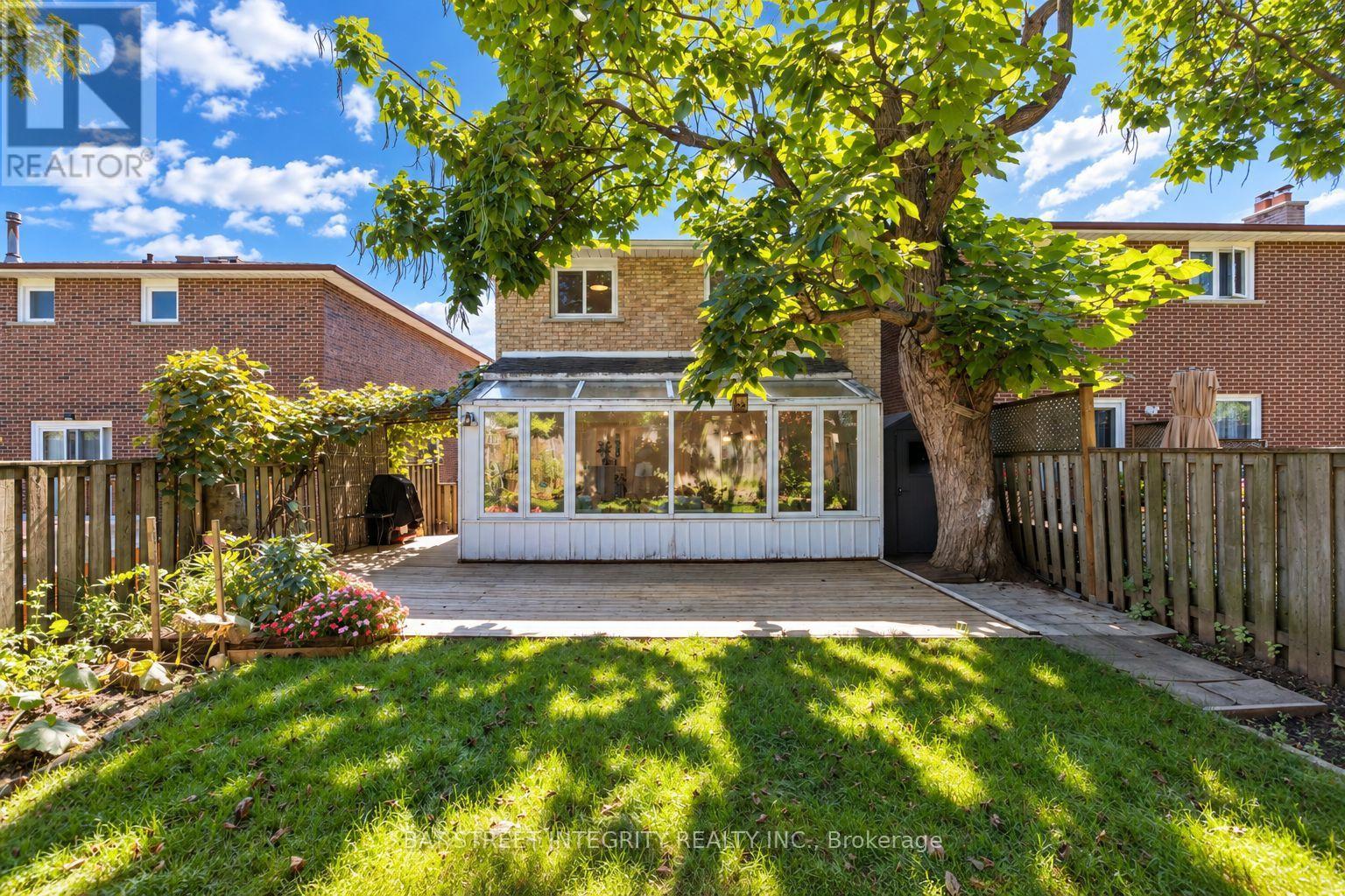 12 Charnwood Place, Markham, Ontario  L3T 5H3 - Photo 46 - N13806860