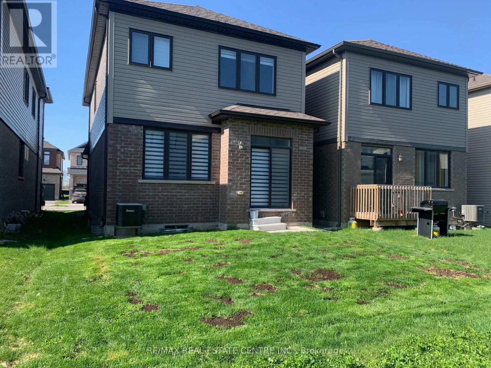 16 Monteith Drive S, Brantford, Ontario  N3T 0W6 - Photo 29 - X13840826