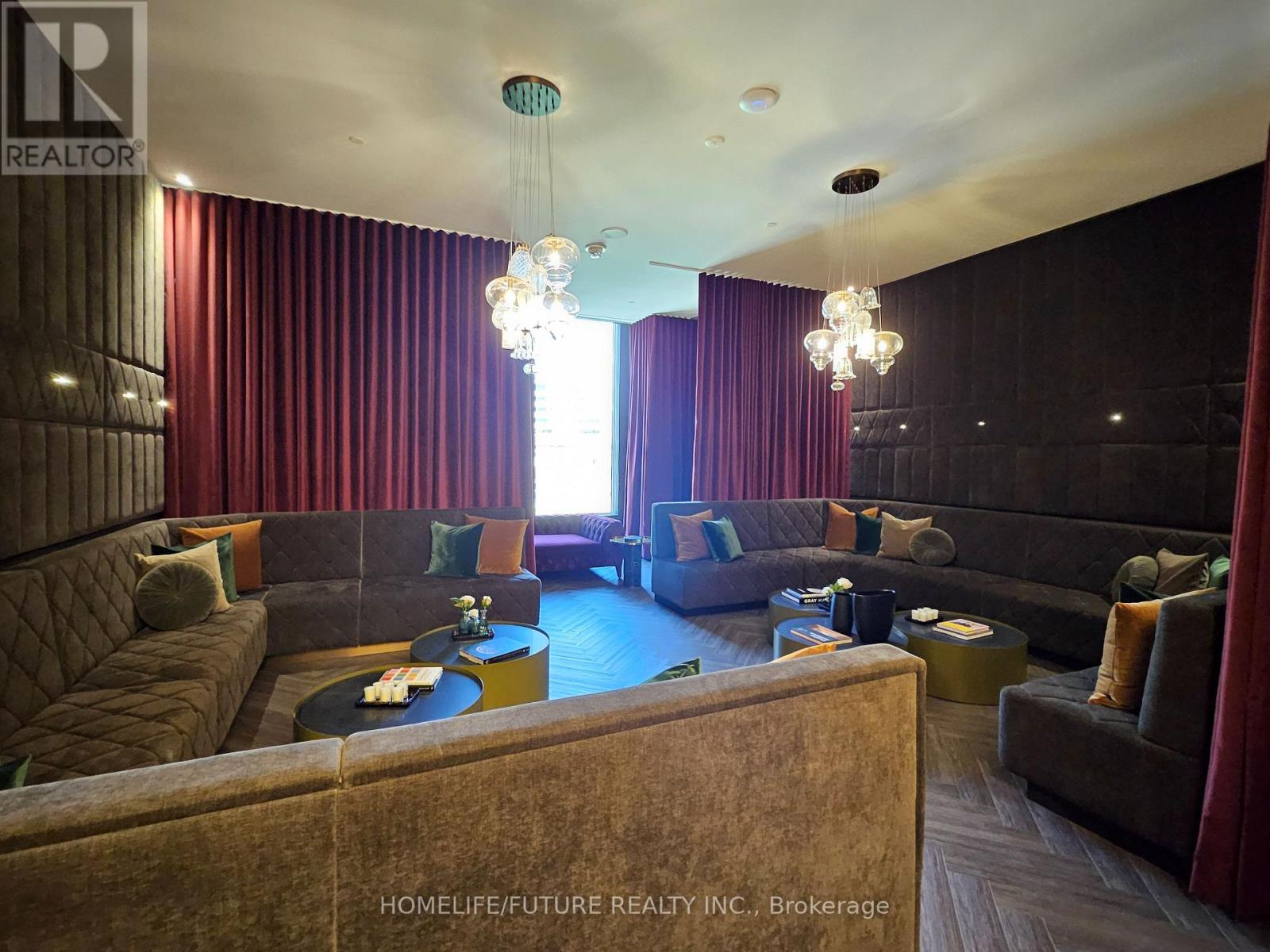 6105 - 11 Yorkville Avenue, Toronto, Ontario  M4W 1L2 - Photo 8 - C13841902