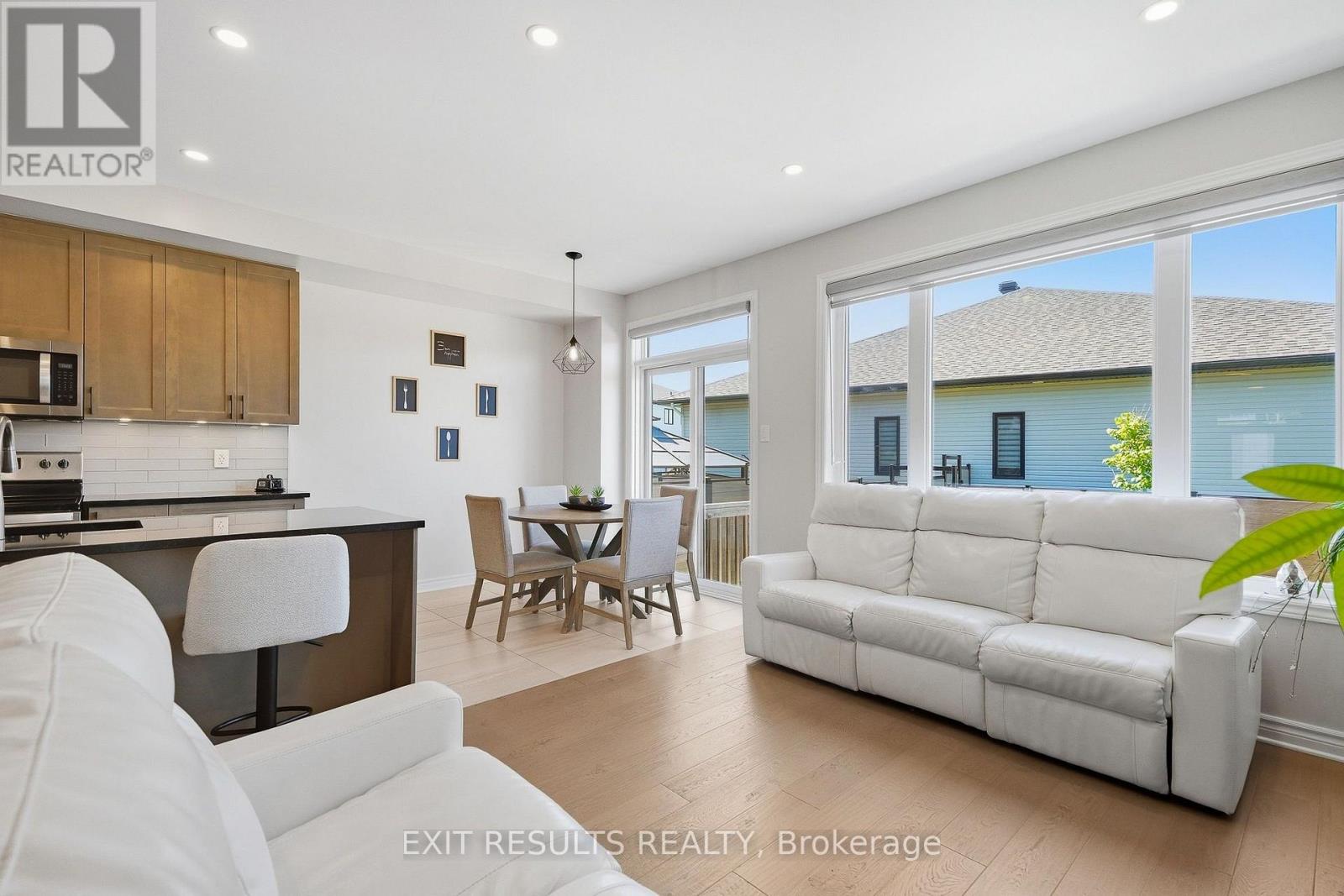 783 Namur Street W, Russell, Ontario  K0A 1W0 - Photo 13 - X13841518