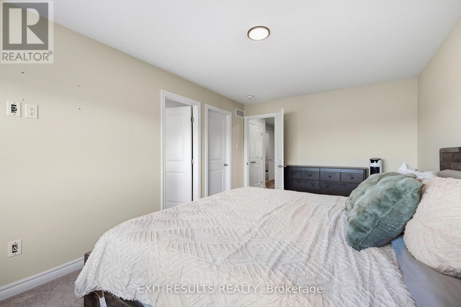 783 Namur Street W, Russell, Ontario  K0A 1W0 - Photo 22 - X13841518