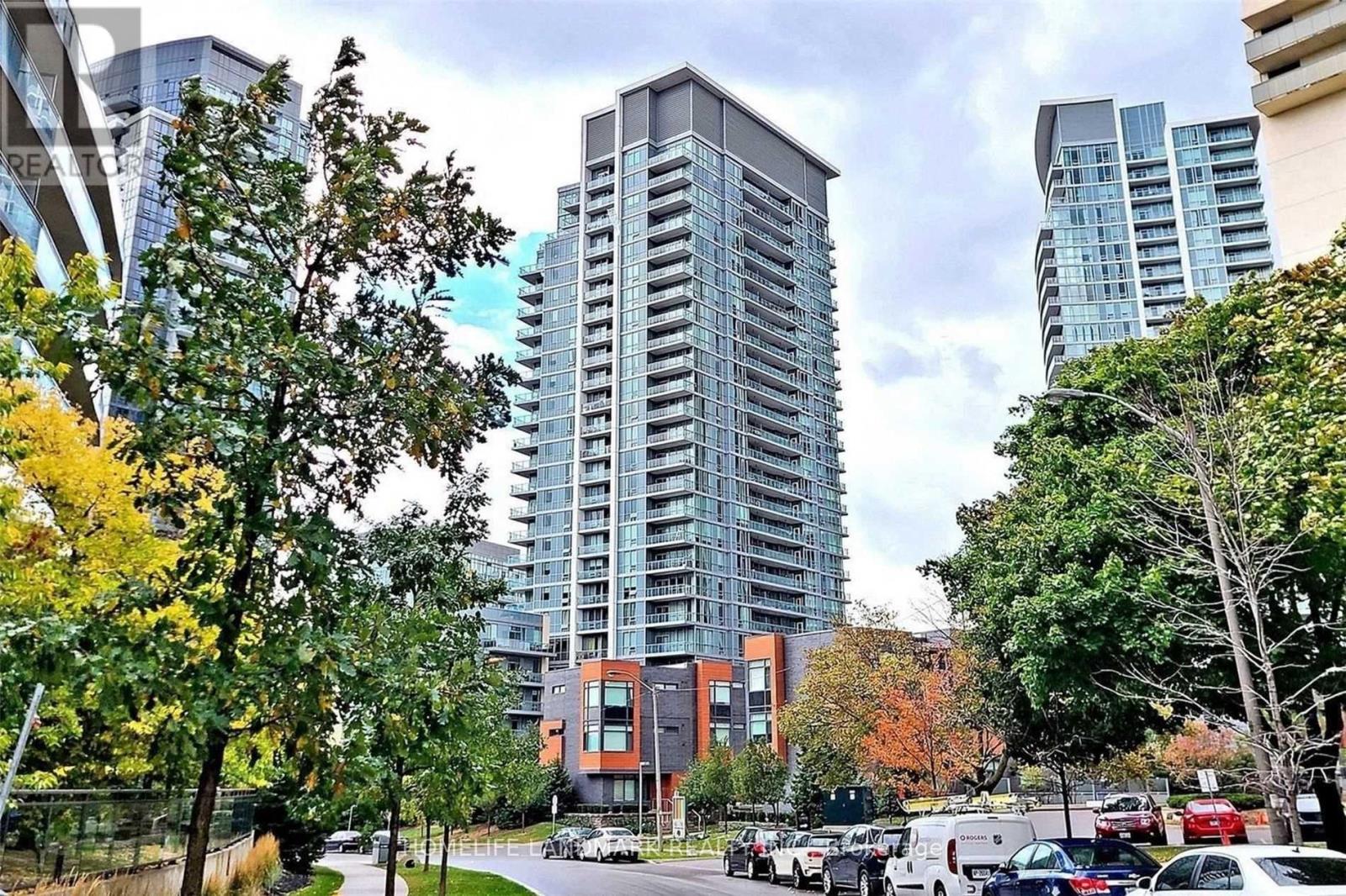 # P05 - 62 Forest Manor Road, Toronto, Ontario  M2J 0B6 - Photo 2 - C13842294