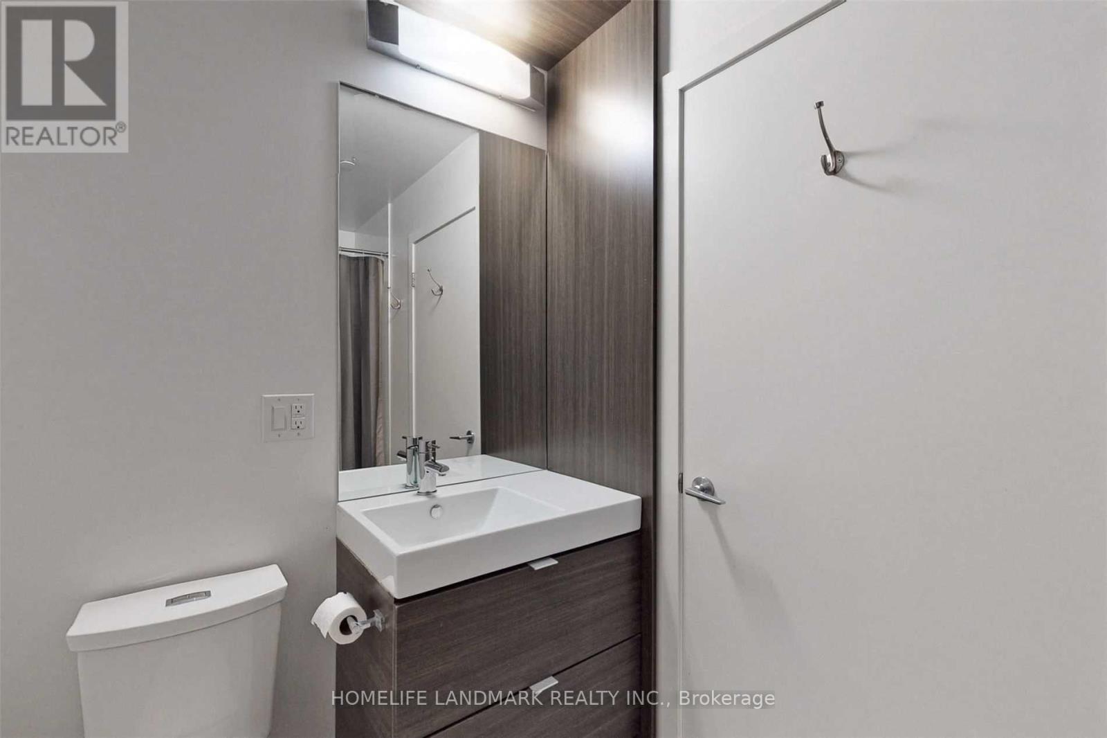 # P05 - 62 Forest Manor Road, Toronto, Ontario  M2J 0B6 - Photo 23 - C13842294