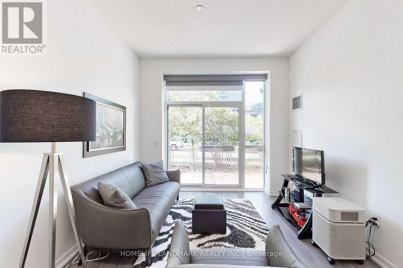 # P05 - 62 Forest Manor Road, Toronto, Ontario  M2J 0B6 - Photo 6 - C13842294